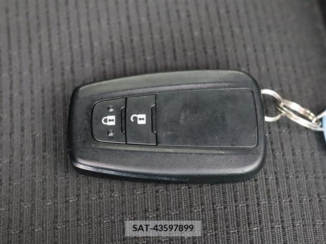 Toyota C-HR 2019-07 344757-25
