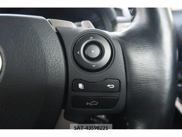 Lexus IS 2015-12 276552-11
