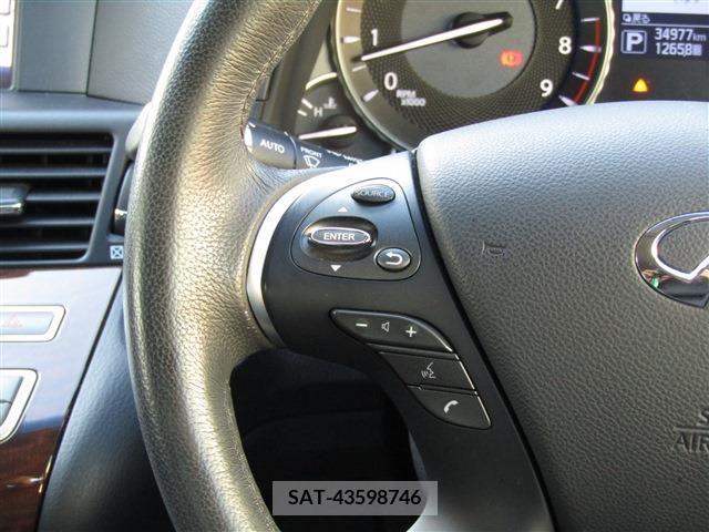 Nissan FUGA 2017-03 212040-11