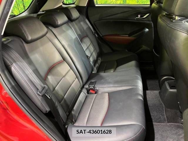 Mazda CX-3 2015-11 265515-9