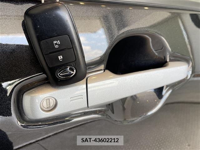 Daihatsu TANTO 2022-06 310422-11