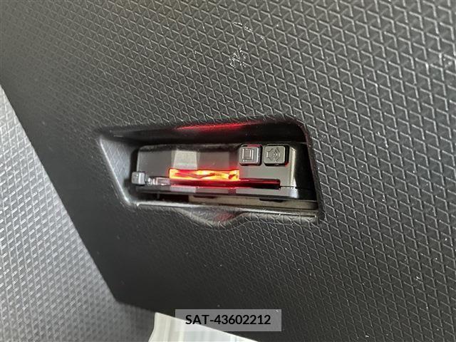 Daihatsu TANTO 2022-06 310422-19