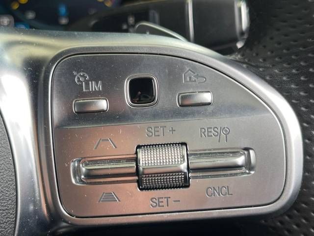 Mercedes Benz C-CLASS 2020-12 21504-3