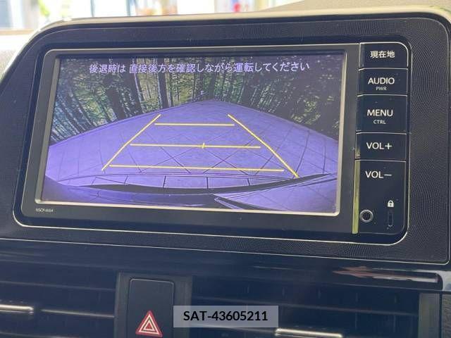Toyota SIENTA 2016-01 285071-4