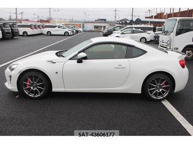 Toyota 86 2017-12 264343-8