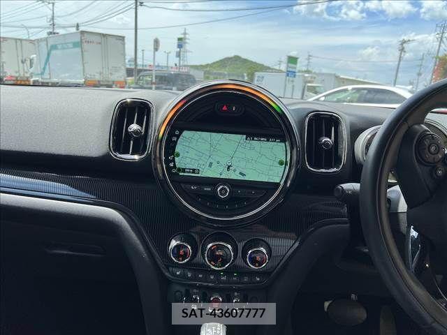 Bmw MINI 2017-04 319955-1