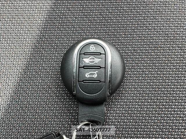 Bmw MINI 2017-04 319955-23