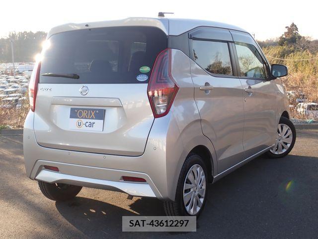 Nissan DAYZ 2020-12 204800-2