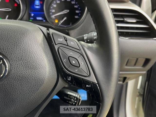 Toyota C-HR 2018-10 343392-4
