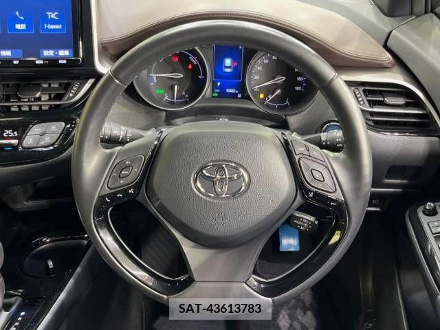 Toyota C-HR 2018-10 343392-11