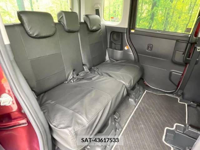 Toyota TANK 2019-04 286906-9