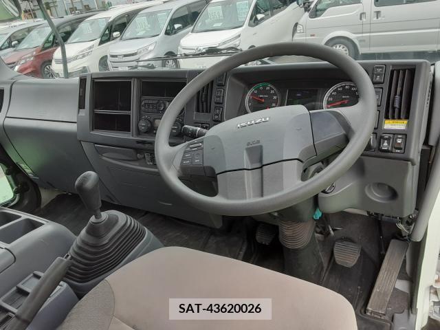 Isuzu FORWARD 2019-03 255735-4