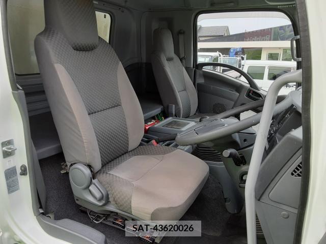 Isuzu FORWARD 2019-03 255735-3