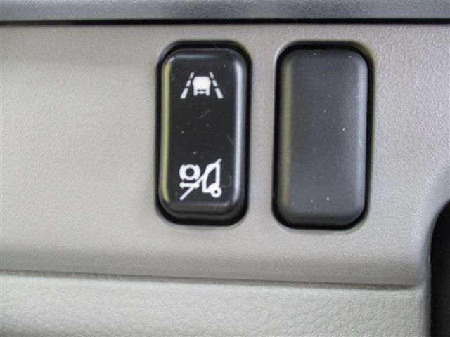 Mitsubishi CANTER 2023-05 6649-24