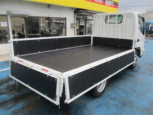 Mitsubishi CANTER 2023-05 6649-6