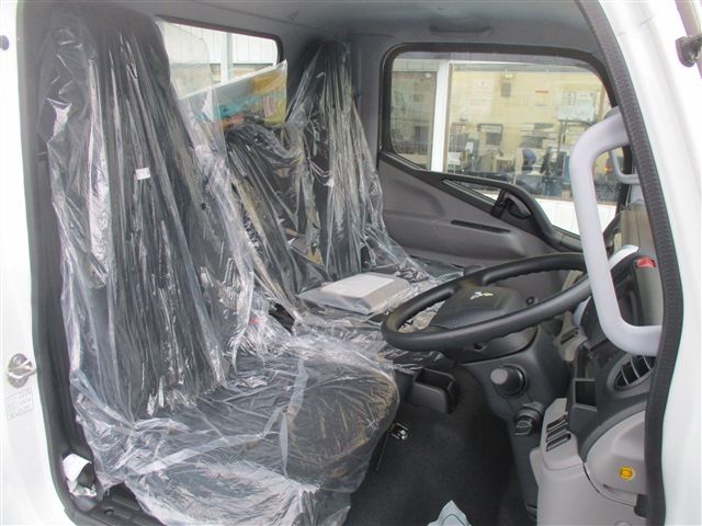 Mitsubishi CANTER 2023-05 6649-13