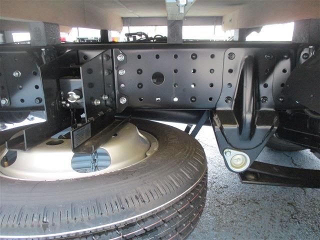 Mitsubishi CANTER 2023-05 6649-29