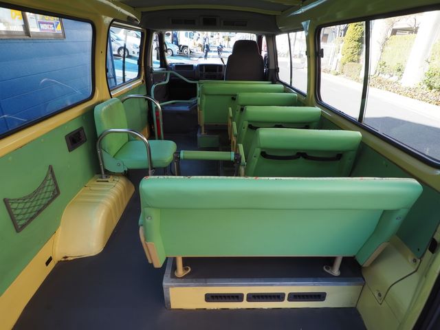 Nissan CARAVAN COACH 2004-07 13549-9