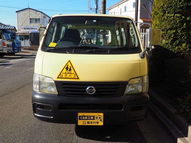 Nissan CARAVAN COACH 2004-07 13549-27
