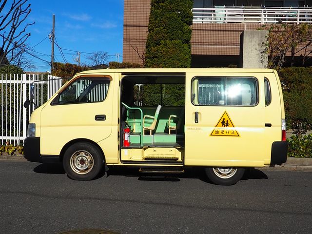 Nissan CARAVAN COACH 2004-07 13549-22