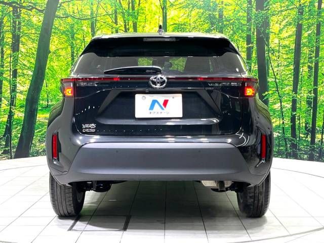 Toyota YARIS CROSS 2023-06 188850-15