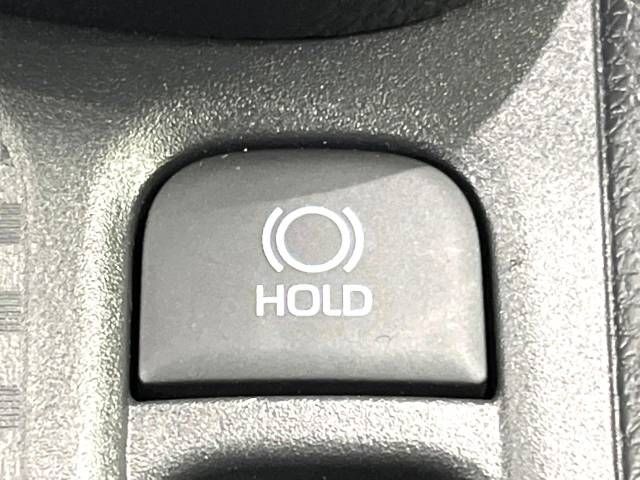 Toyota YARIS CROSS 2023-06 188850-6