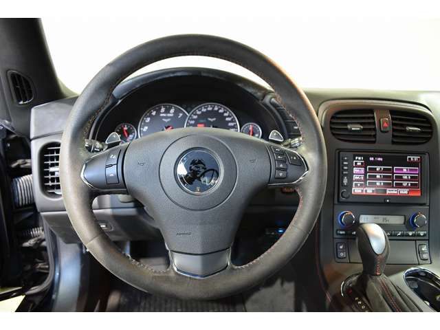 Chevrolet CORVETTE 2012-03 9879-11