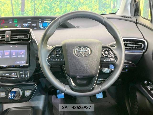 Toyota PRIUS 2020-01 282774-11