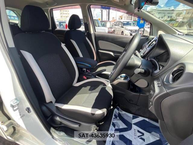 Nissan NOTE 2018-01 365319-9