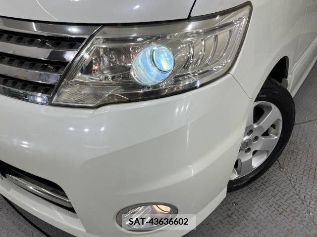 Nissan SERENA 2009-06 324874-12