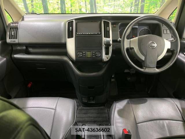 Nissan SERENA 2009-06 324874-1