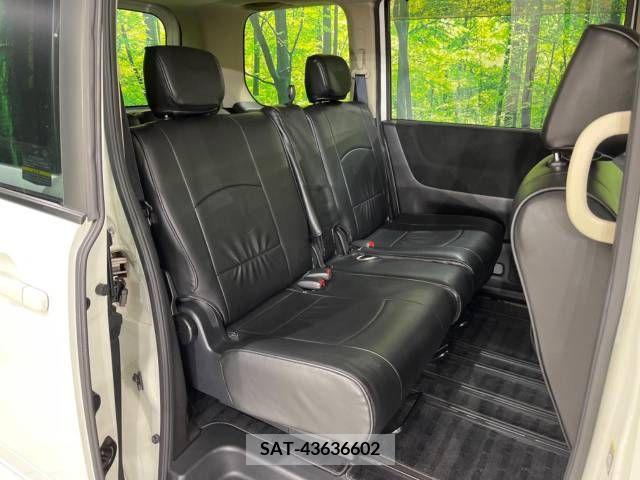 Nissan SERENA 2009-06 324874-8