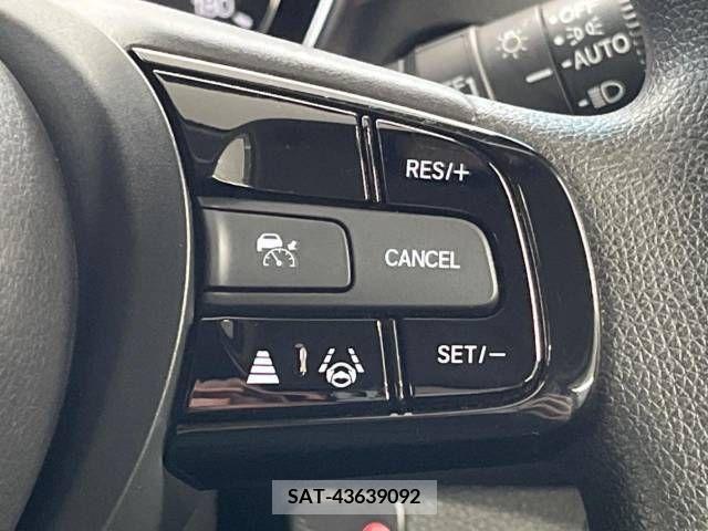 Honda VEZEL 2021-04 369918-4