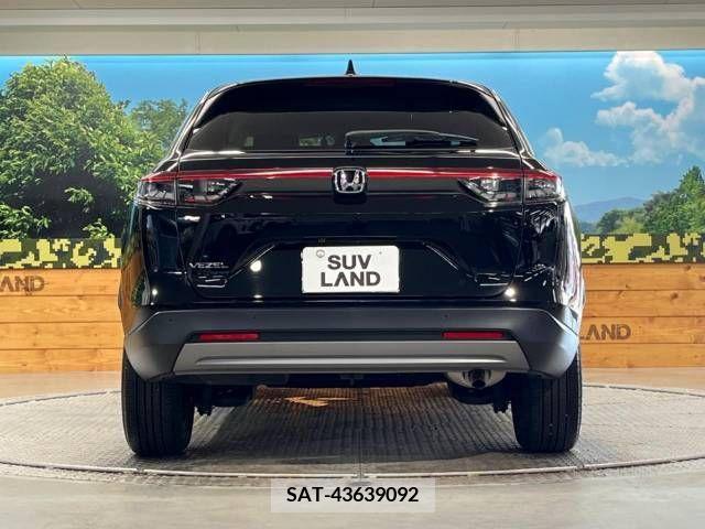 Honda VEZEL 2021-04 369918-15