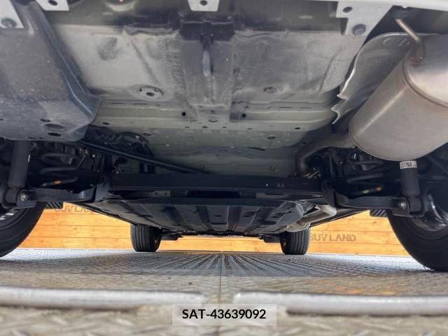 Honda VEZEL 2021-04 369918-19