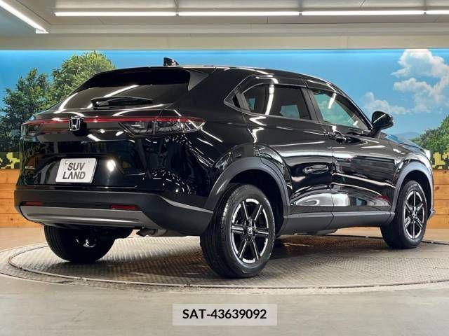 Honda VEZEL 2021-04 369918-17