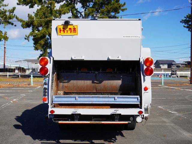 Isuzu ELF TRUCK 2015-01 182154-15