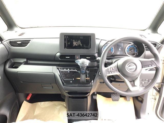 Nissan ROOX 2023-09 205624-1