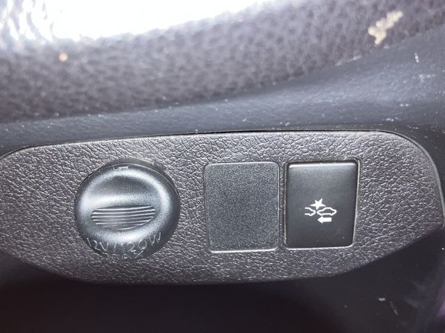 Toyota VITZ 2018-03 180408-24
