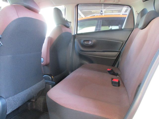 Toyota VITZ 2018-03 180408-15