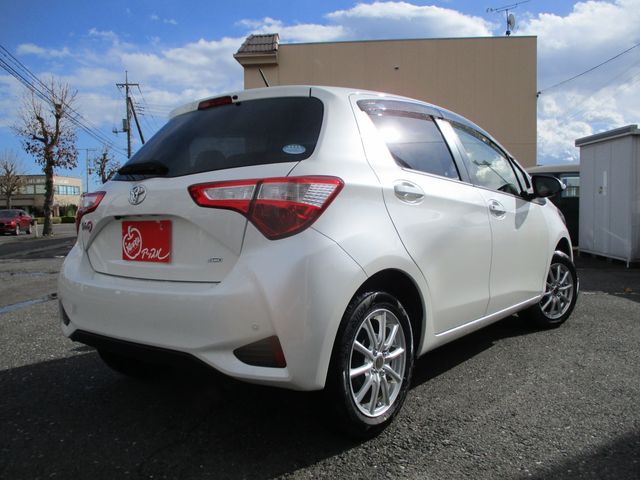 Toyota VITZ 2018-03 180408-2