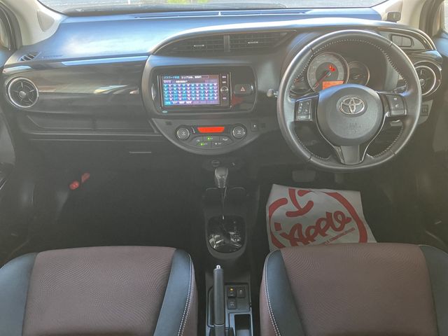 Toyota VITZ 2018-03 180408-1