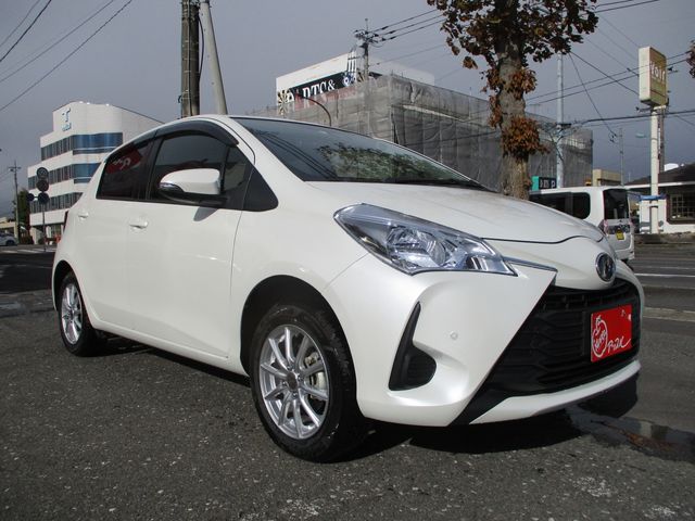 Toyota VITZ 2018-03 180408-5
