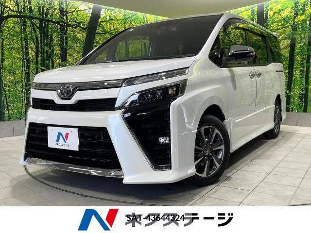 Toyota VOXY 2021-12 213725-0