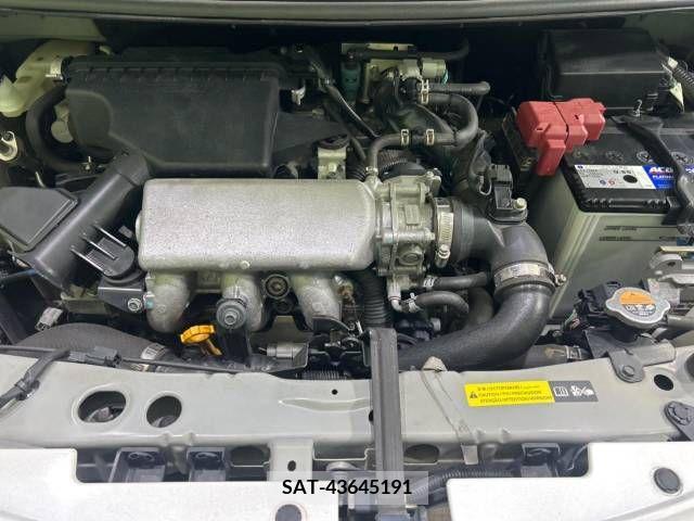 Nissan NOTE 2014-09 302352-17