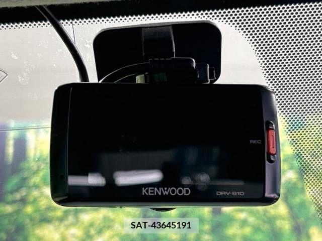 Nissan NOTE 2014-09 302352-5