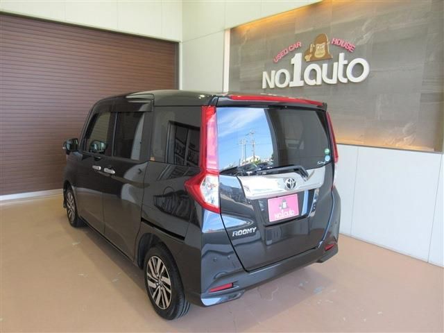 Toyota ROOMY 2017-05 9932-3