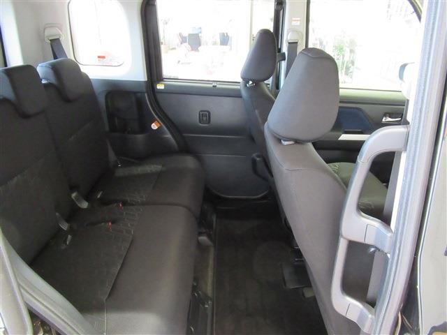 Toyota ROOMY 2017-05 9932-16