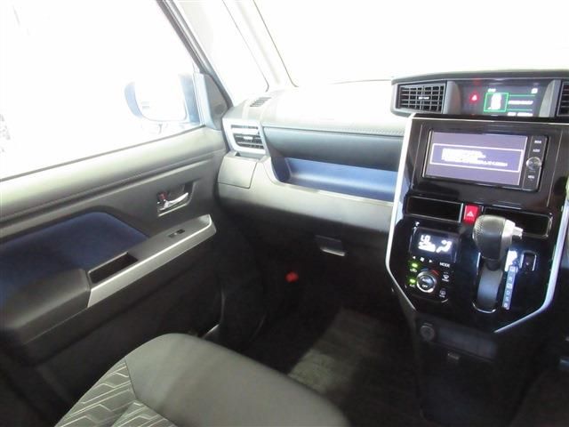Toyota ROOMY 2017-05 9932-8