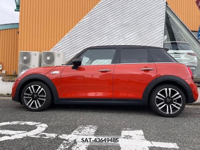 Bmw MINI 2019-06 224555-11